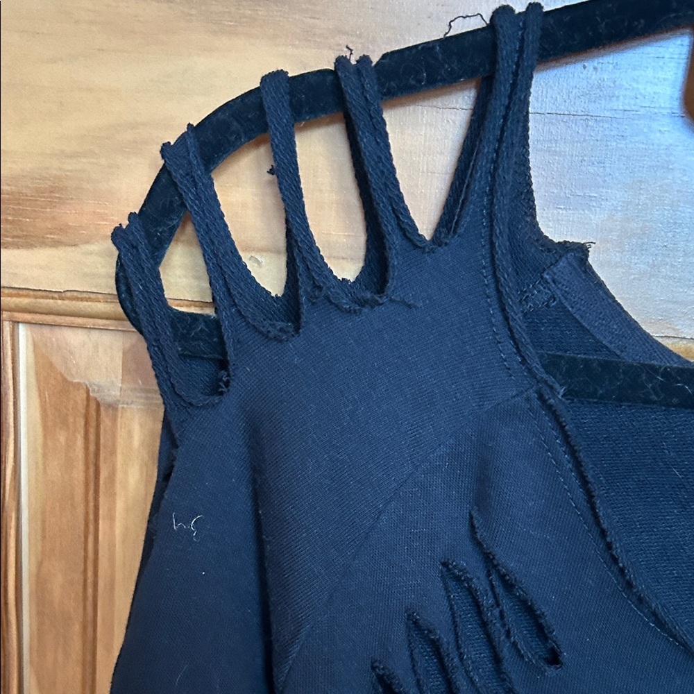 VENUS Black Cut Out Sleeve Sweatshirt - Picture 4 of 10